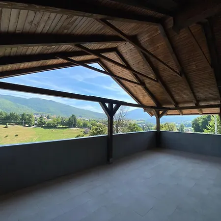 Banderas Villa Sarajevo